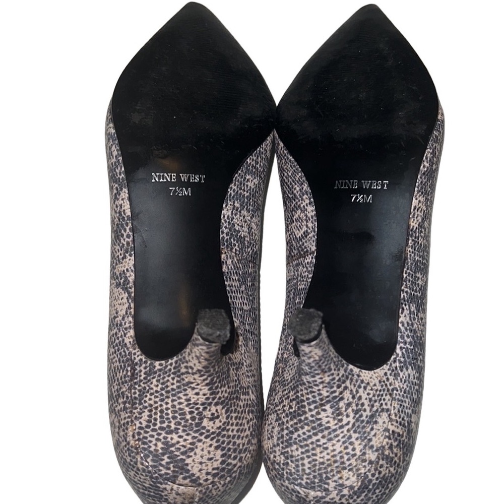 Nine West Abigayles Leather Snakeskin Print Gray, Gold Ivory Pumps Size 7.5 - Picture 7 of 10